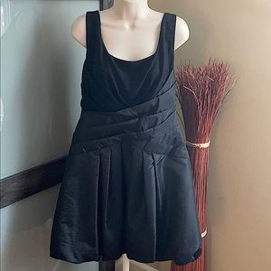 Jessica Simpson little black dress